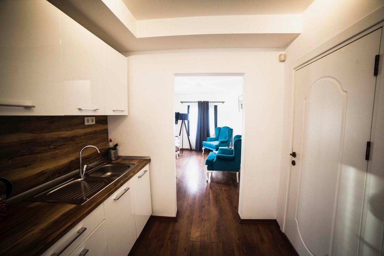 Galata Cicek Suites Истанбул Екстериор снимка