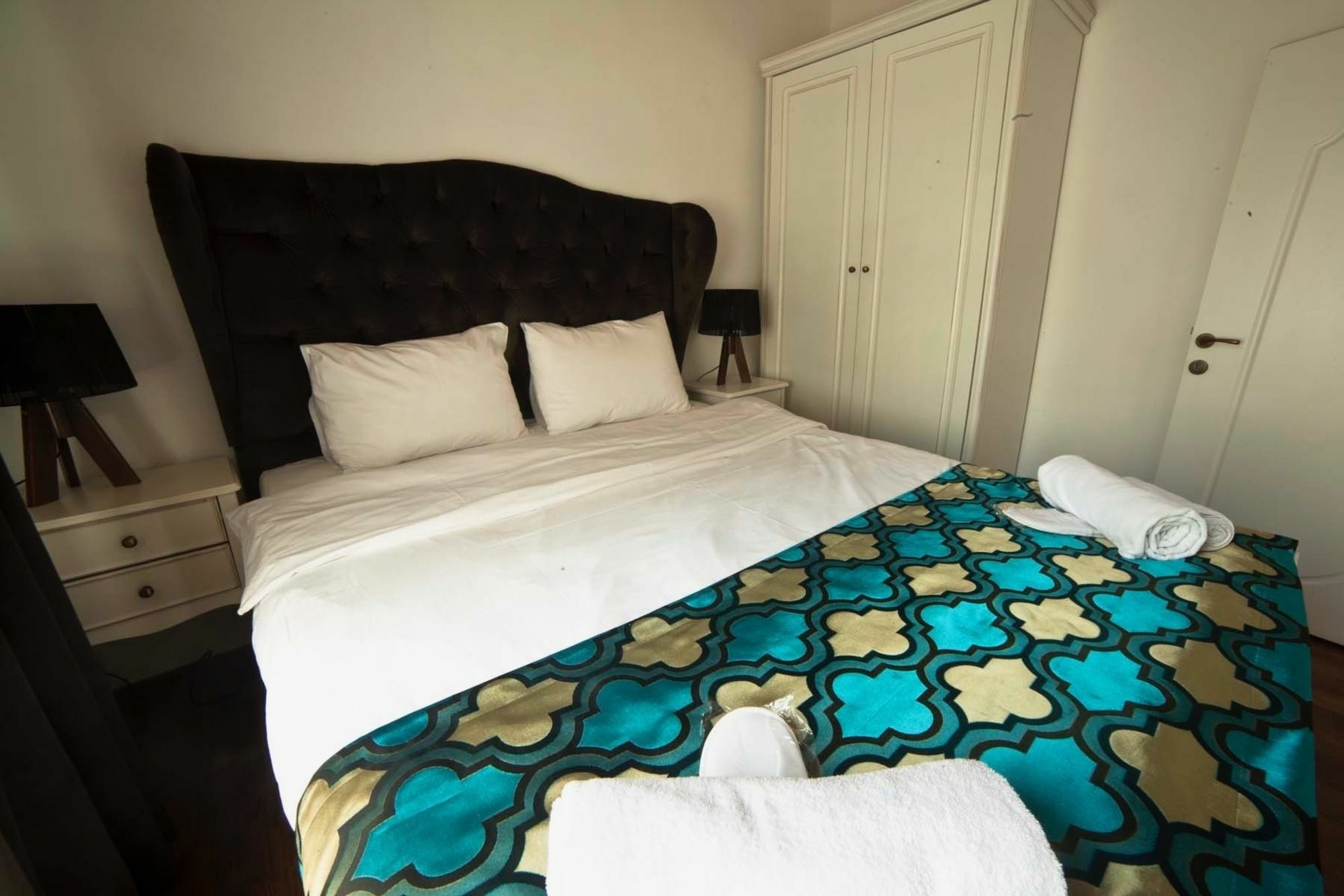 Galata Cicek Suites Истанбул Екстериор снимка